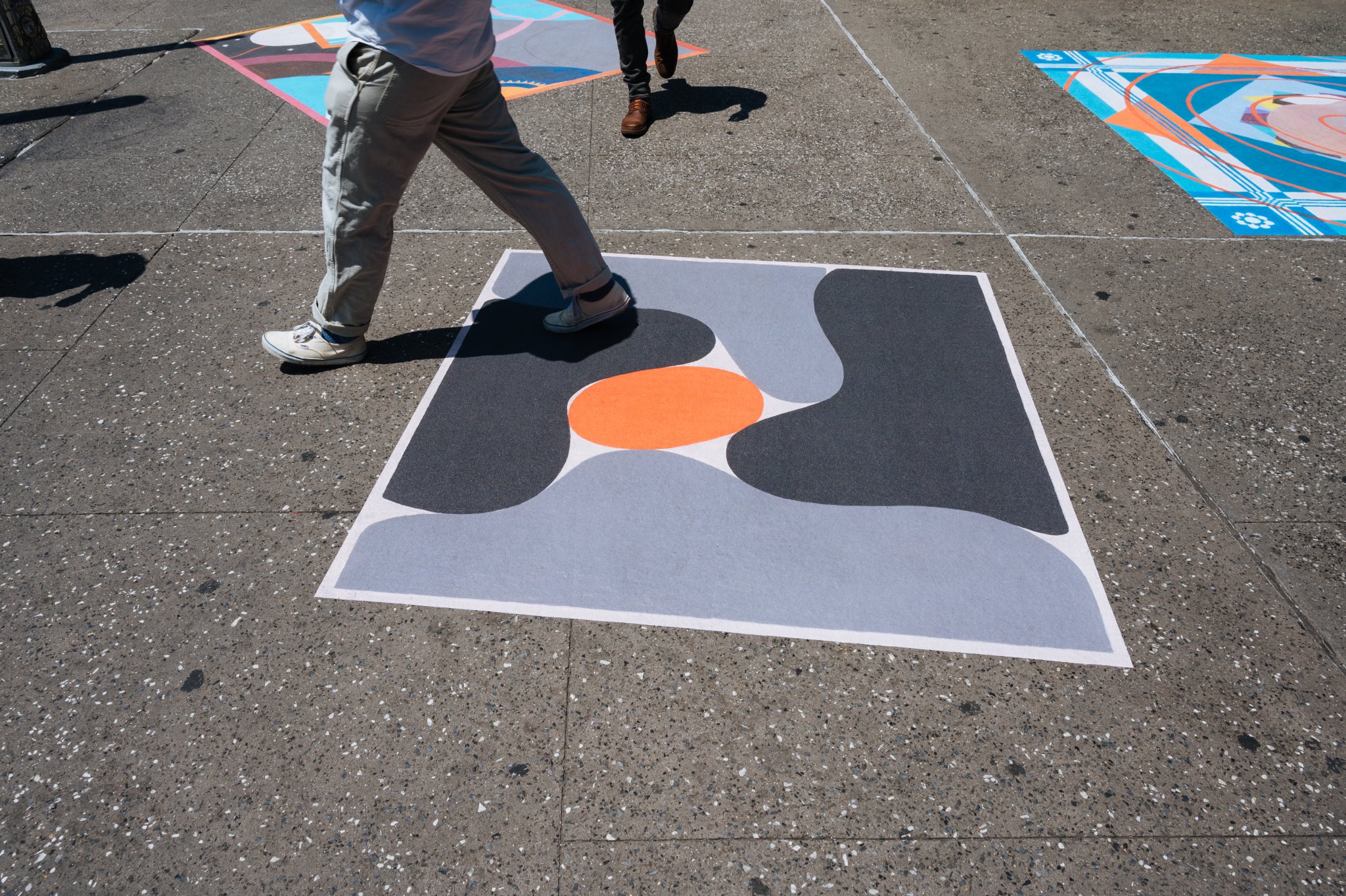 Rodrigo Hernández: I am a stranger and I am Moving DOT Astor Place