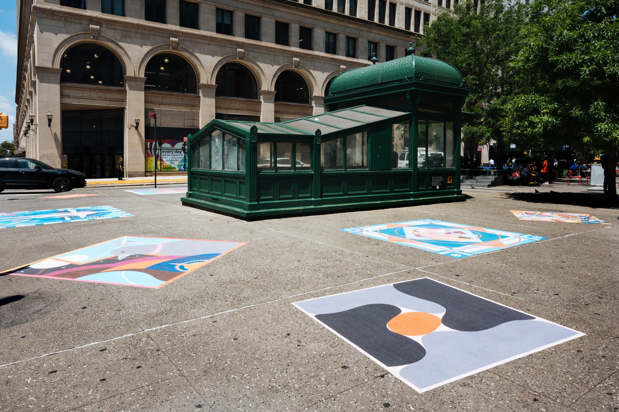 Rodrigo Hernández: I am a stranger and I am Moving DOT Astor Place